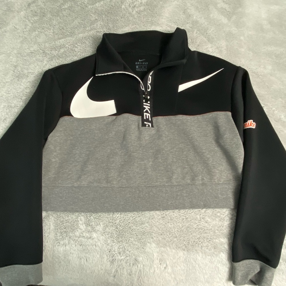 Nike cropped quarter zip
